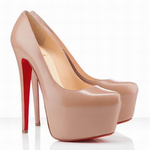 Pump christian louboutin daffodile bege